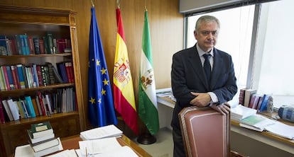 El fiscal jefe de la Audiencia Provincial de Málaga, Juan Carlos Lopez Caballero, en la Ciudad de la Justicia de la capital.