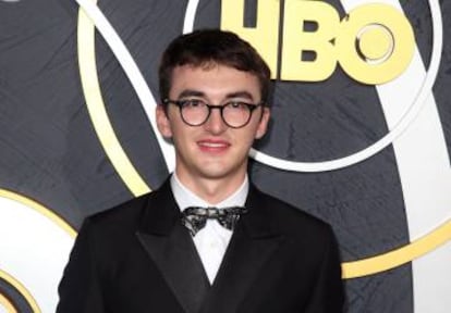 Isaac Hempstead Wright en la fiesta de HBO, después de la gala de los Emmy.