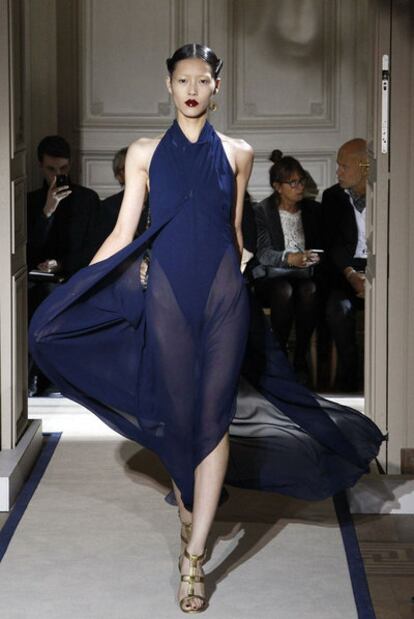 Vestido de Stefano Pilati para Yves Saint Laurent.
