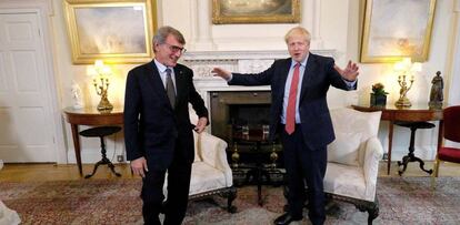 Boris Johnson, junto al presidente del Parlamento Europeo  David Sassoli, ayer en Downing Street. 