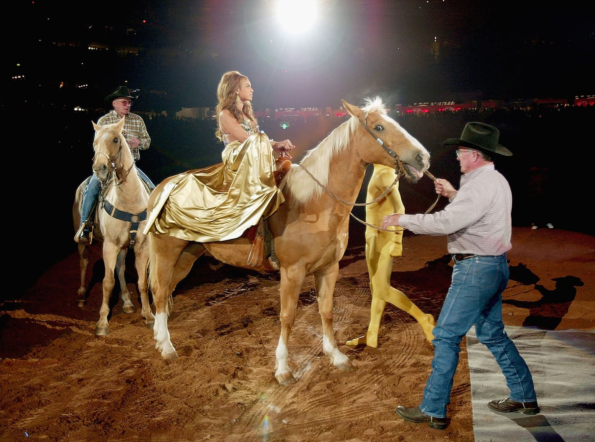 ¿Qué le pasa a Beyoncé con los caballos? La espectacular portada de ...