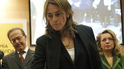 Flavia Rodr&iacute;guez Ponga, jurando su cargo como directora general de Seguros y Fondos de Pensiones (DGSFP).