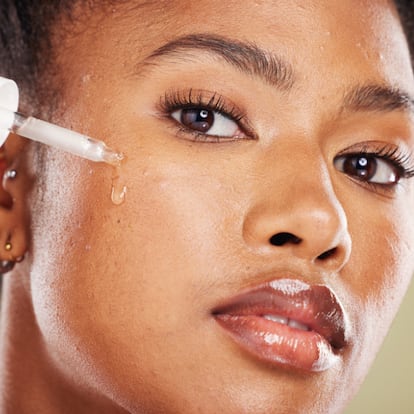 Artículo de EL PAÍS Escaparate sobre los mejores sérums con retinol de 2026.