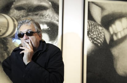 The artist Antoni Muntadas during the presentation of the exhibition at the Reina Sofía.