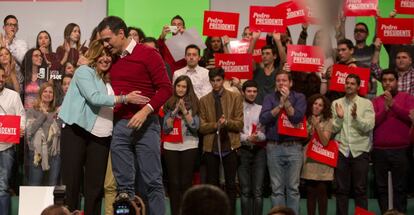 Pedro Sánchez y Susana Díaz, en la campaña electoral del 20-D en Málaga.