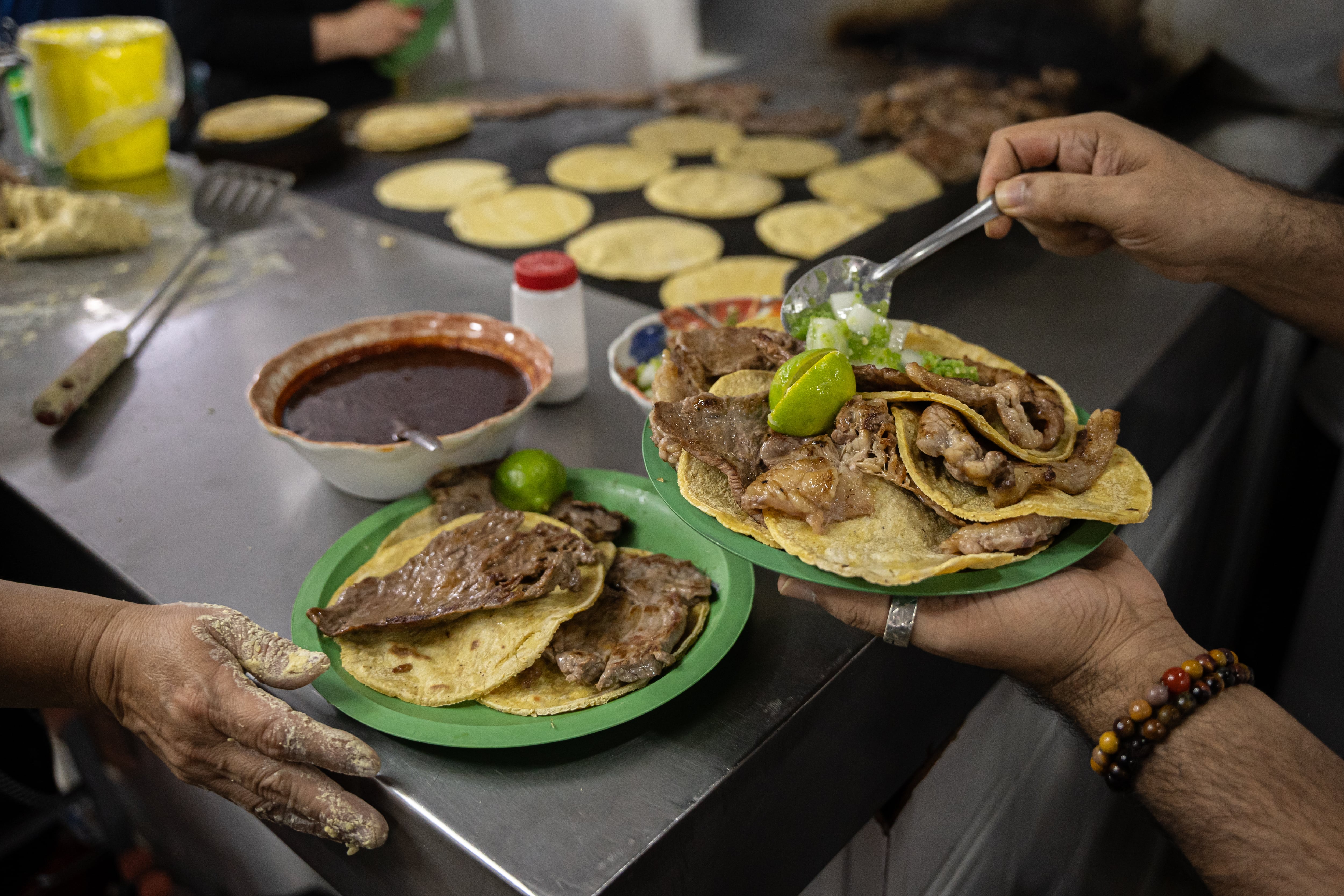 El Califa de León, la primera taquería que tuvo una estrella Michelin, abrirá una sucursal en Nueva York