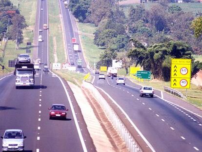 Autopista en Brasil gestionada por Abertis