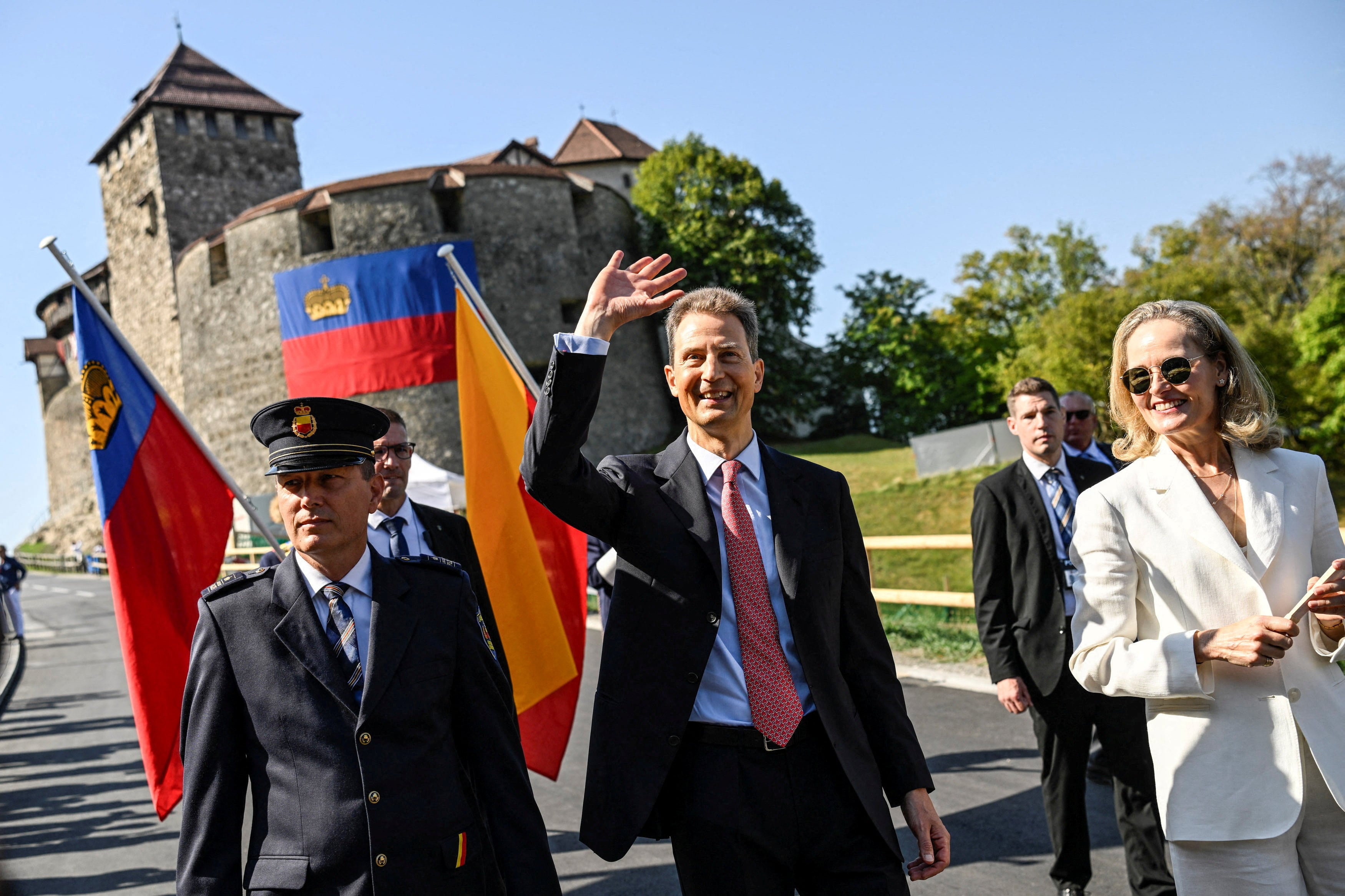 Liechtenstein pone fin a cuatro siglos de ley sálica y una mujer podrá reinar en el principado