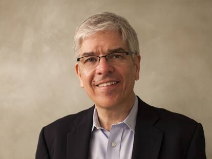 Foto de Paul Romer no seu site oficial.