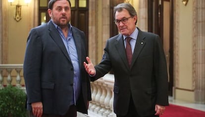 Mas recibe a Junqueras antes de reunirse.