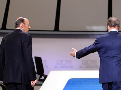 El 'mea culpa' de los candidatos: "Ellas concilian más que nosotros"