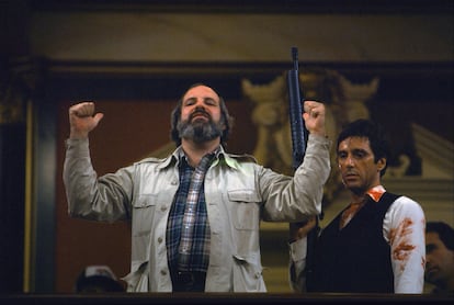 Brian De Palma directing Al Pacino in a scene from 'Scarface', for the actor his best film.