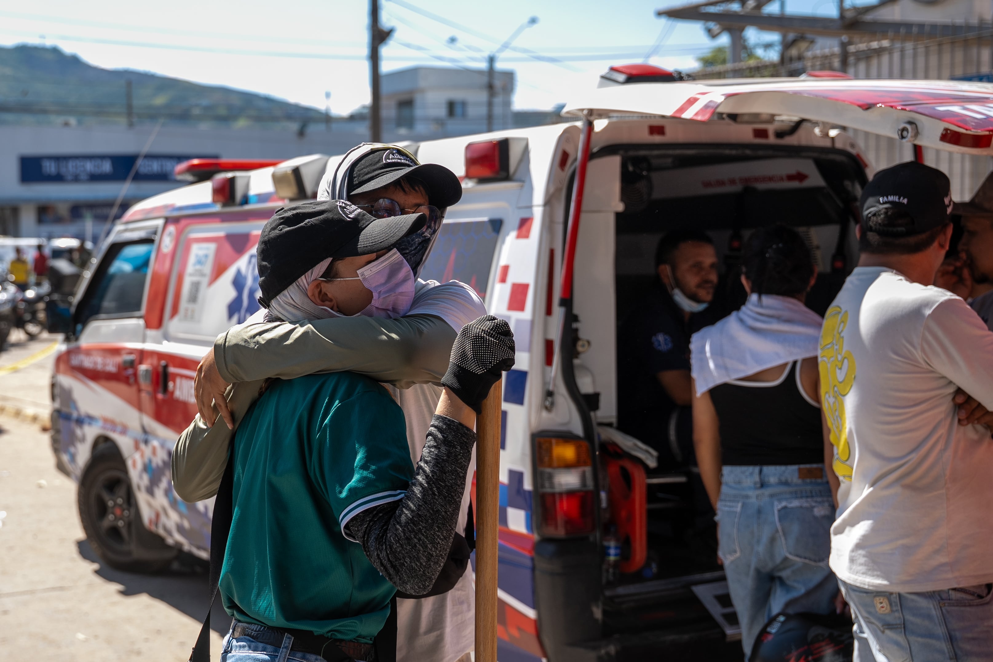 Una escuela destruida por el sismo en el barrio Cambulos, en Cali.