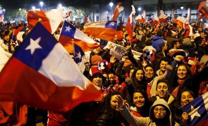 La afición chilena celebra su pase a la final.