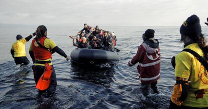 Arribada de refugiats per mar a l’illa grega de Lesbos, a finals de gener d’enguany.
