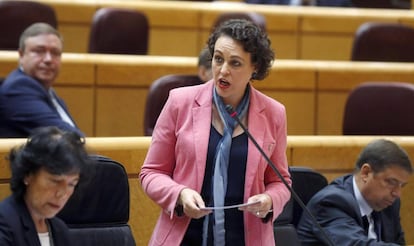 GRAF456. MADRID, 11/09/2018.- La ministra de Trabajo, Magdalena Valerio, durante su intervención en la sesión de control del Gobierno que tiene lugar esta tarde en el Senado. EFE/Kiko Huesca