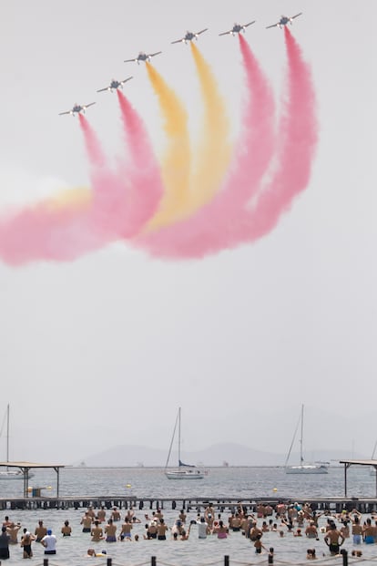 Festival aéreo ‘Aire 2025’, en el Centro Deportivo y Cultural del Ejército del Aire y del Espacio en San Javier, Murcia, este domingo.