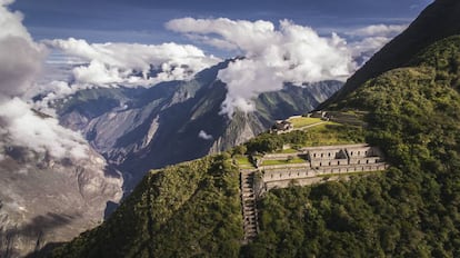 Vistas da cidadela de Choquequirao