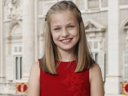 Leonor de Borbón, en su primer retrato oficial.