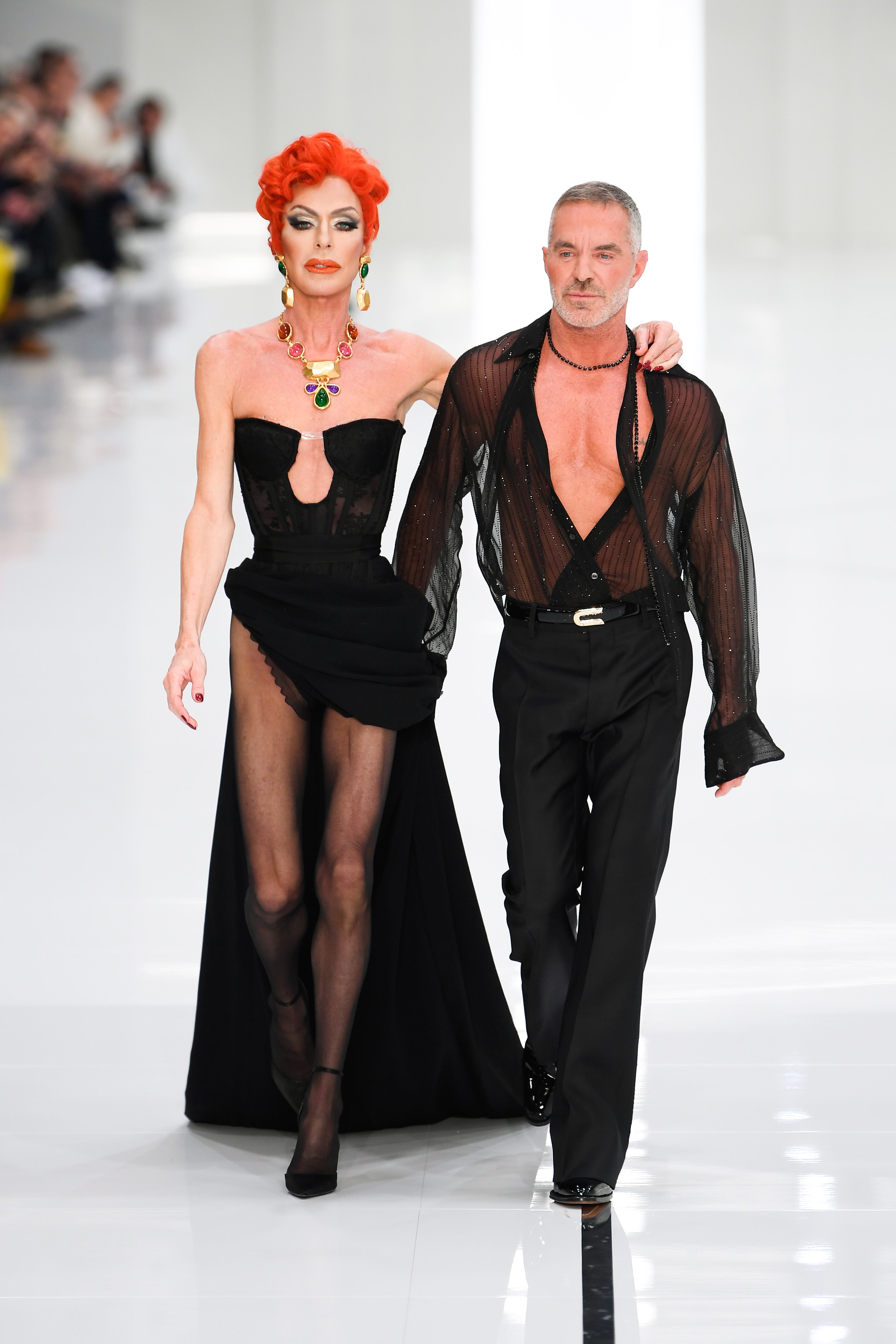 Los hermano Caten en el desfile de Dsquared2 en la semana de la moda masculina de Milán, el 12 de enero de 2024.