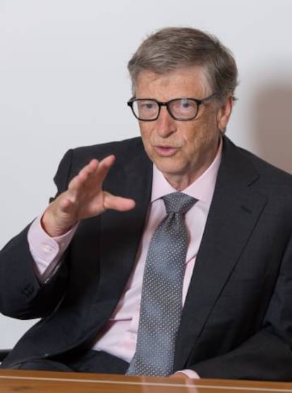 Bill Gates durant l'entrevista a Londres.