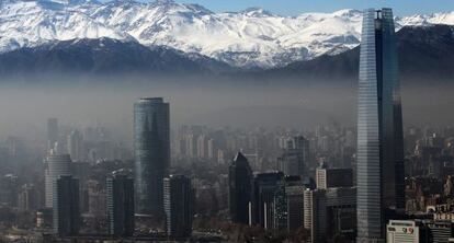 Panor&aacute;mica de Santiago de Chile en su cuarto d&iacute;a de contingencia
 
 