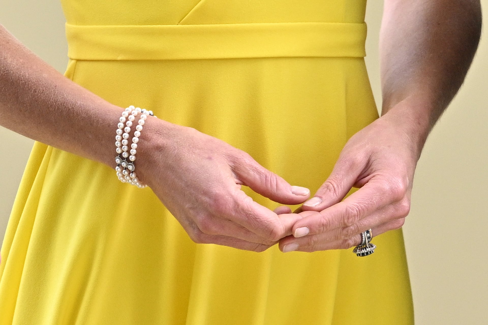 La no-manicura y su reverso clasista: cómo las uñas naturales pueden ser propaganda neoliberal