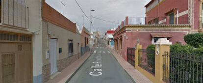 La calle Floridablanca de Cartagena, que cuenta con 24 pasos de peatones.