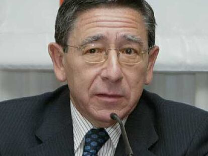 Antonio Torres del Moral, catedrático de Derecho Constitucional