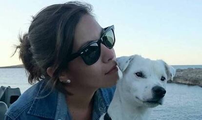 Noelia Noemí Godoy, con su perro Dante, en una imagen de 2015.