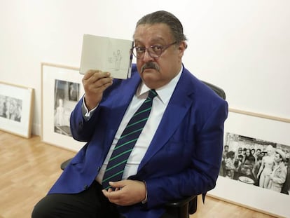 Jorge F. Hernández en el Instituto de México en la Carrera de San Jerónimo.