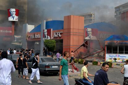 El restaurante de comida rápida atacado en la ciudad de Trípoli.