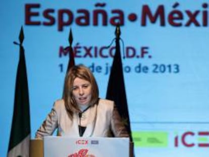 La consejera delegada del Instituto Español de Comercio Exterior (ICEX) María del Coriseo González-Izquierdo, habla hoy, lunes 1 de julio de 2013, durante la inauguración del foro de inversiones y cooperación empresarial España-México en Ciudad de México.