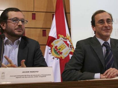 Javier Maroto (izquierda) cuando era el concejal junto a Alfonso Alonso.