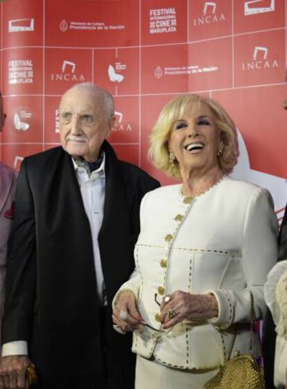 Martínez Suárez y su hermana, Mirtha Legrand.