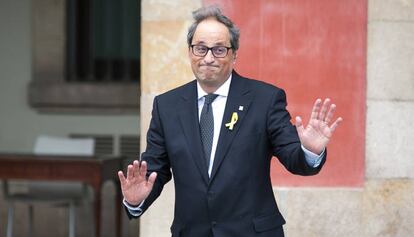 Quim Torra sortint del Parlament dilluns després de ser investit.