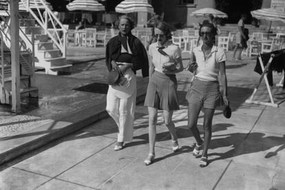 Tres mujeres en Montecarlo en 1934.
