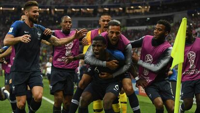 Paul Pogba celebra su gol con el equipo en la final del Mundial. 