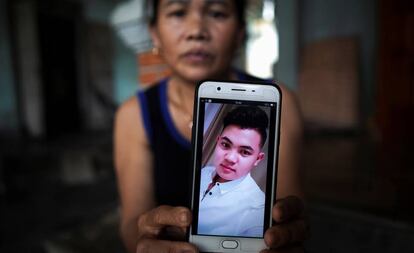 Hoang Thi Ai, de 48 anos, mãe de Hoang Van Tiep, suspeito de estar entre as 39 vítimas cujos corpos foram achados em Londres.