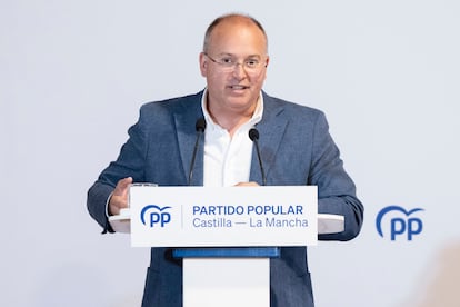 El secretario general del PP, Miguel Tellado, preside la Junta Directiva Autonómica del PP de Castilla-La Mancha, este sábado en Tomelloso (Ciudad Real).