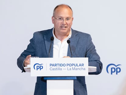 El secretario general del PP, Miguel Tellado, preside la Junta Directiva Autonómica del PP de Castilla-La Mancha, este sábado en Tomelloso (Ciudad Real).