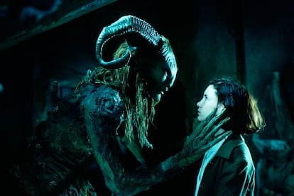 El laberinto del fauno (Guillermo del Toro, 2006) - 3 Oscars 
	

	Ambientada en la posguerra española, esta coproducción internacional obtuvo tres estatuillas por su fotografía, dirección artística y maquillaje (los artífices del make up del filme eran españoles).