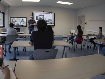 Una educación híbrida que revoluciona las oportunidades de aprendizaje