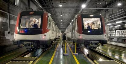 L&iacute;nea de montaje de trenes en la factor&iacute;a de Alstom.