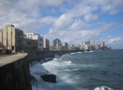 Malecón de La Habana (Cuba)