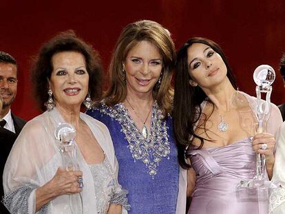 Claudia Cardinale, la reina Noor y Monica Bellucci.