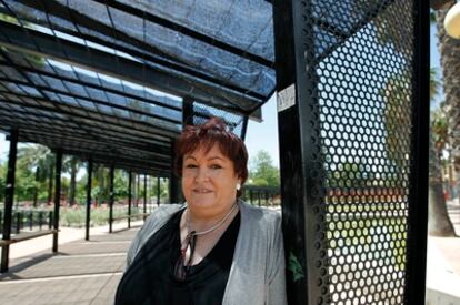 María José Broseta, presidenta de la Federación de Asociaciones de Vecinos de Valencia, tras la entrevista.