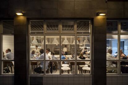 Restaurante Cañabota en la zona de las Setas de la Encarnación, en Sevilla.
 