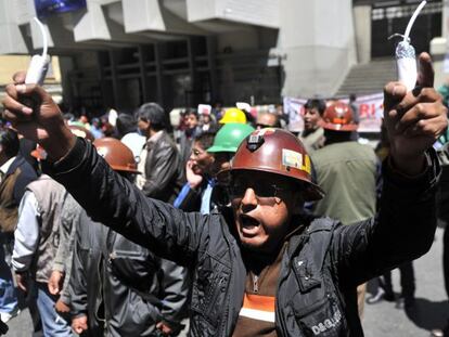 Un conflicto minero pone un cerco a la ciudad de La Paz