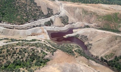 Vista aérea del vertido en el río Sonora, en agosto de 2014.